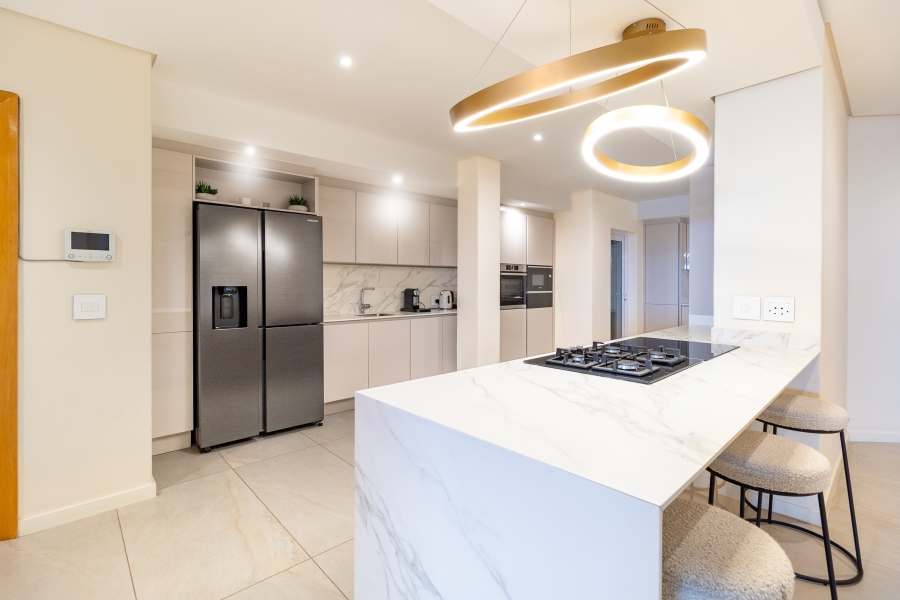 To Let 2 Bedroom Property for Rent in Clifton Western Cape